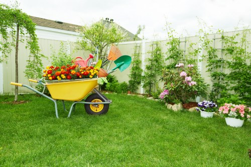Garden hedge maintenance in Harmondsworth